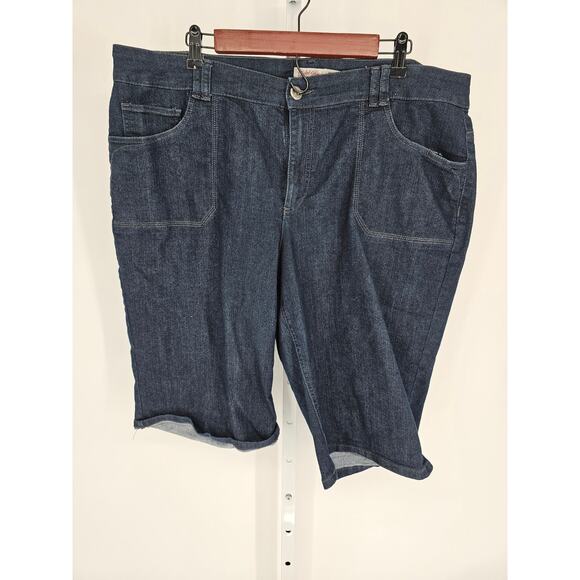 Faded Glory Womn's Blue Mid Rise Button Closer Blended Fiber Short Size 20W - Picture 1 of 4